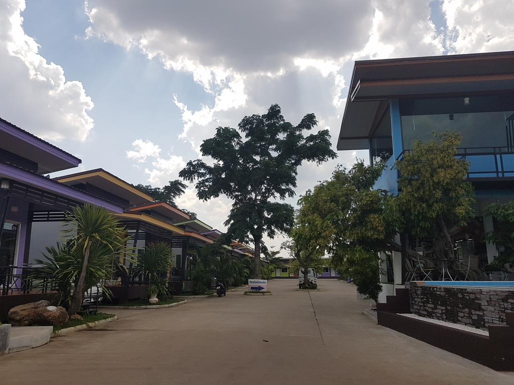 D-Sine Resort Buriram Extérieur photo